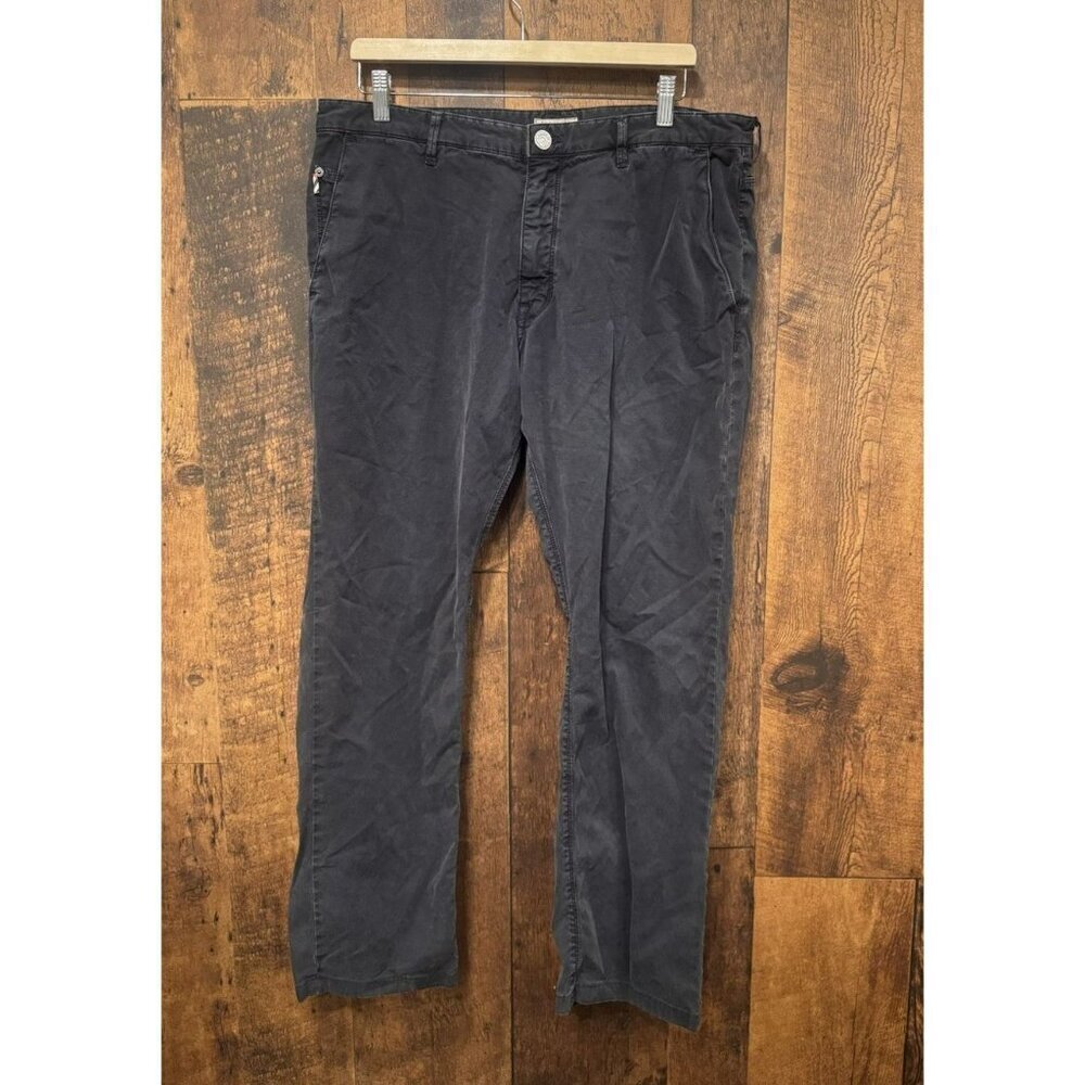 Burberry Men’s Pants Black 38x30